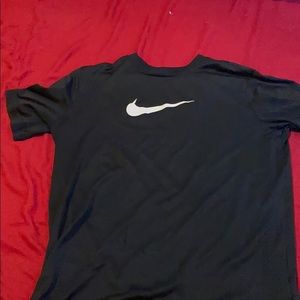 Black Nike T-shirt large